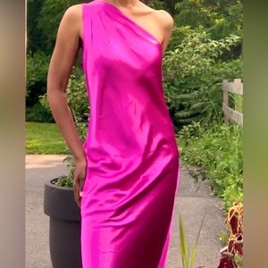 100% SILK Banana Republic Fuchsia One Shoulder Dress